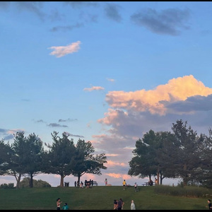 小玲的嫩苞又嫩又紧视频
