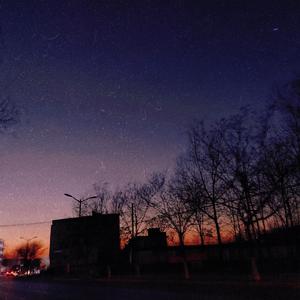 小玲的嫩苞又嫩又紧视频
